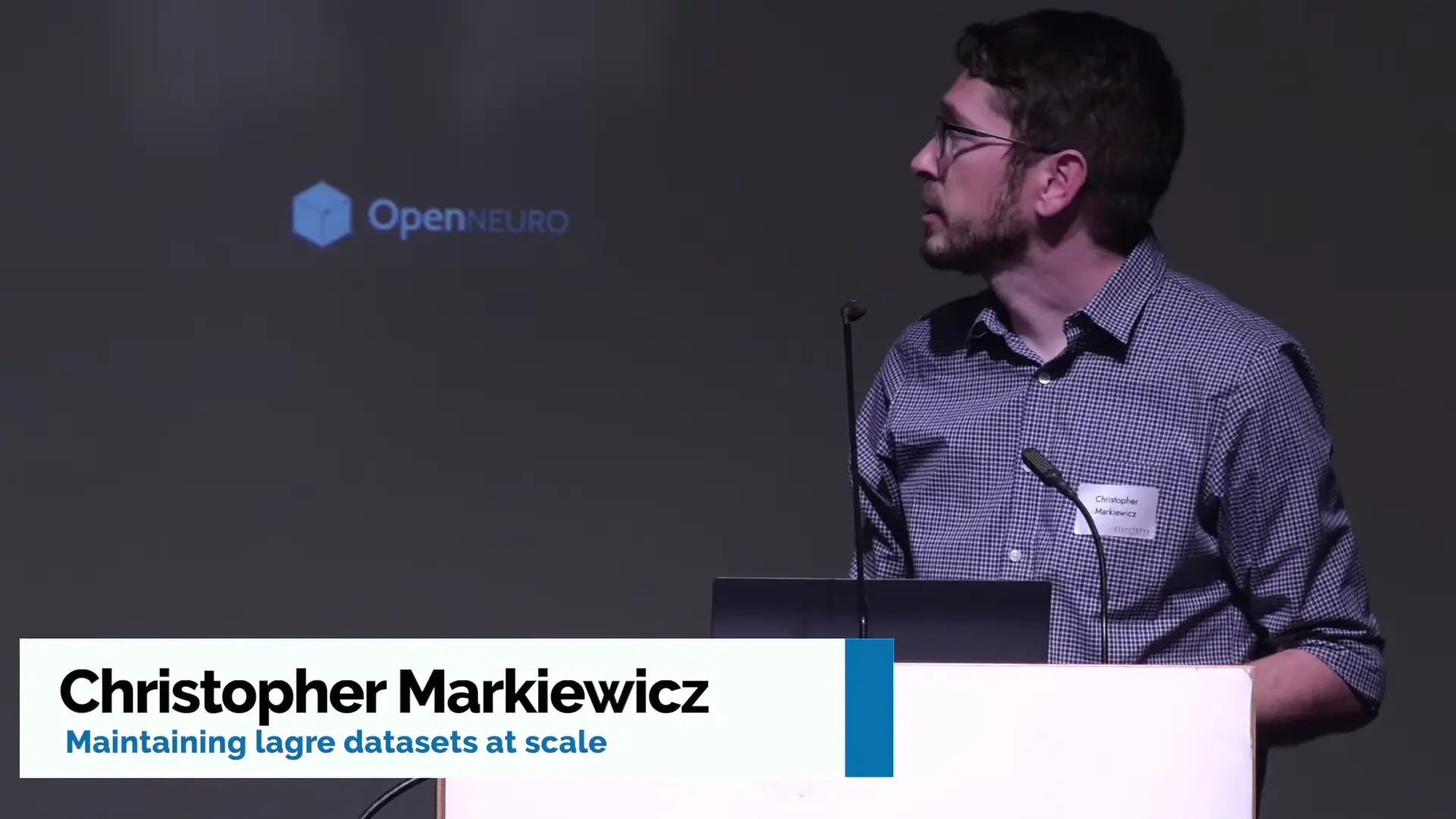 Maintaining large datasets at scale · distribits